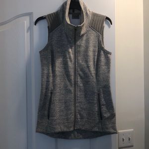 Athleta vest